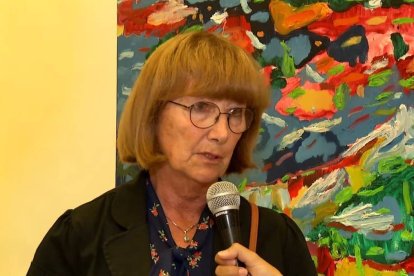 Cuando pasó de investigar sobre el cáncer a pedecerlo, Sylvie Ménard cambió su frente de lucha: ya no por la muerte, sino por la mejora del tratamiento y el abordaje del dolor y los cuidados paliativos.