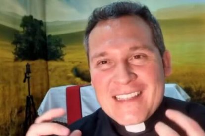 Rafael Guzmán sufrió una fuerte adicción desde la infancia: su sanación milagrosa le hizo deberle todo a Dios y ser sacerdote.