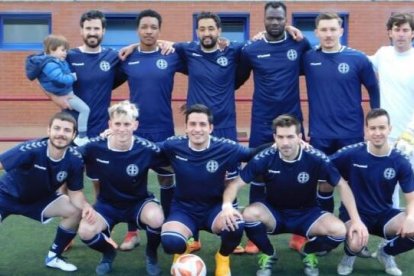 El Real Bethlehem Futbol Club es un equipo de fútbol surgido en verano de 2020 con el objetivo de aglutinar las dos pasiones de su fundador Álvaro Castiella: este deporte y la fe.