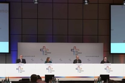 El peligro que presenta el camino sinodal alemán no es solo un posible cisma, sino que arrastre a toda la Iglesia a una cancelación de la fe y la moral católicas mediante una tolerancia 'de facto' en la vida de la Iglesia con tesis contrarias a ellas.