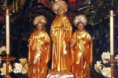 Imágenes que se veneran en Alzira.