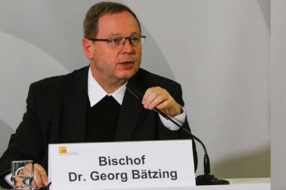 Georg Bätzing, presidente de los obispos alemanes, confesó estar "conmocionado" con los datos.