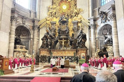 Funeral por el cardenal Pell en la basílica de San Pedro / Foto- Chris Trott