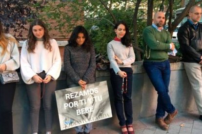 La organización de oración ante clínicas abortistas 40 Días por la Vida ha obtenido en los últimos días una victoria frente a la policía autonómica vasca, que les les denunció falsamente por acoso a mujeres y empleados.