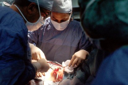 El informe muestra que del total de operaciones realizadas en esos cuatro años, 1.130 correspondían a niñas menores de 12 años.