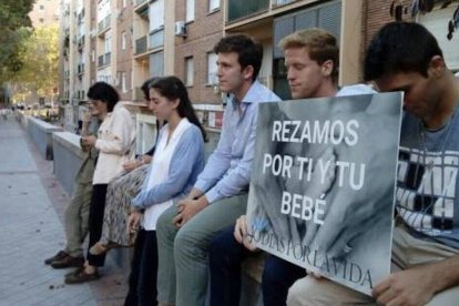 Las clínicas contarán con un área delimitada en el que no se podrá rezar en horarios concretos durante los días laborables.