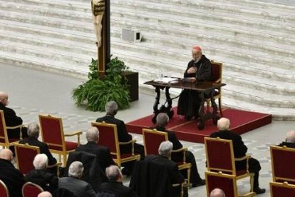 El cardenal Cantalamessa predica en la Cuaresma de 2023 a la Curia romana su primer sermón