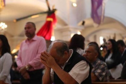 En Cuaresma hay cambios en la ornamentación de las iglesias y en la liturgia