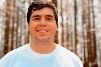 Tras su conversión, Marcos abrió la cuenta en redes sociales "La vida es un regalo" para transmitir el testimonio y la alegría de vivir la fe.