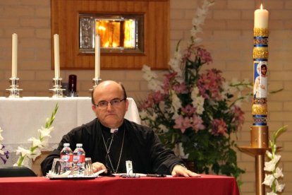 El obispo de Orihuela-Alicante repasó los aspectos clave  para aplicar la Nueva Evangelización y cómo evitar riesgos y amenazas concretos.