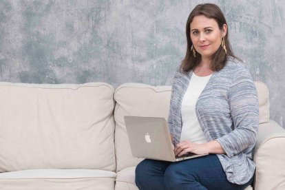 Laura Mascaró ha formado a sus dos hijos en 'homeschooling' y lucha por la normalización de esta forma de educación de los hijos. Foto: cortesía Laura Mascaró.