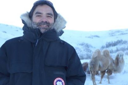 El padre Francisco Javier vive como misionero en Mongolia, con temperaturas de -30 grados.