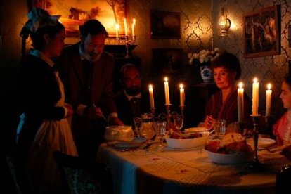 La Sirvienta, ambientada en el siglo XIX y en nuestra época, sobre el mundo del servicio doméstico