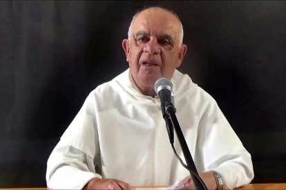 El dominico Chus Villarroel falleció el 30 de agosto de 2022 a los 87 años de edad. Fue uno de los grandes referentes del movimiento carismático en España.