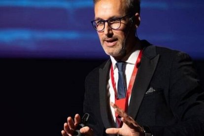 Eloy Gesto es muy bueno hablando en público y formando a otros, pero hablar de las cosas de Dios es un reto siempre