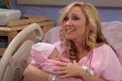 Baker criticó el uso de casuísticas poco frecuentes para justificar todos los abortos y la acusación de que los provida carecen de compasión por las mujeres embarazadas en situaciones difíciles.