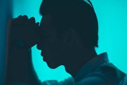 El dolor (no necesariamente sensible) por los pecados cometidos es una parte fundamental del sacramento de la Penitencia. Foto: Road Trip with Raj / Unsplash.