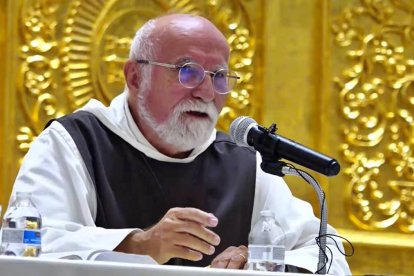 Jacques Philippe forma parte desde los 30 años de la Comunidad de las Bienaventuranzas y además de sus libros imparte por todo el mundo retiros y charlas espirituales.