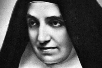 Apolonia del Santísimo Sacramento (en el siglo, Apolonia Lizárraga, 1867-1936), martirizada por milicianos anarquistas y beatificada por Benedicto XVI en 2007.