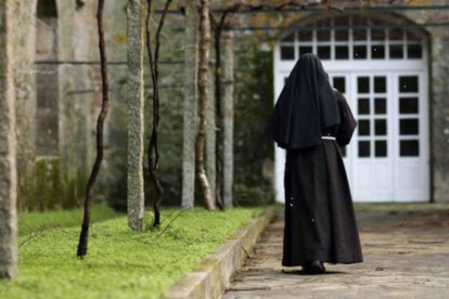 "El dolor de hombros me duró varios días. En aquel momento estaba convencida de haber tenido un encuentro con el demonio, que había cobrado forma", se relata en el libro.