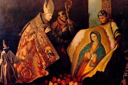 El indio Juan Diego, hoy ya santo, mostró al obispo Juan de Zumárraga su tilma en la que se había impreso la imagen de la Virgen.