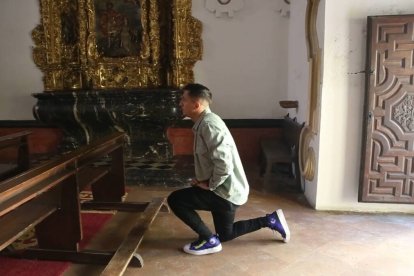 Ser cristiano "no significa que todo vaya a ir como tú quieras o pidas, porque los planes de Dios son perfectos. Pero te marca el camino", afirma el jugador del Córdoba C.F., Christian Carracedo.