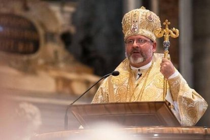 El arzobispo Shevchuk pastorea la mayor Iglesia Católica oriental, la de Ucrania, con caso 6 millones de fieles