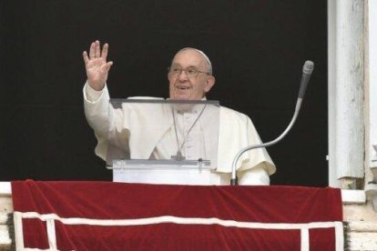 Francisco presidió este 1 de abril el rezo del Regina Coeli, el primero de la Octava de Pascua, en la fiesta del Ángel.