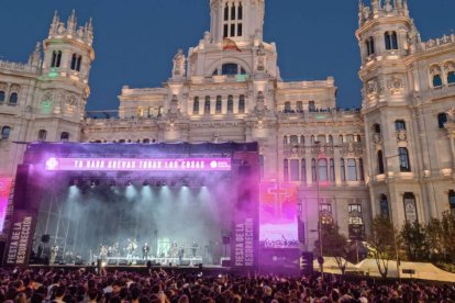 "Siento que la música nos une, que es una oportunidad preciosa porque la música traspasa todas las fronteras, todas las creencias", comentó Marilia, ex integrante de Ella Baila Sola en la rueda de prensa del concierto.
