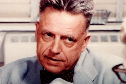 Alfred Kinsey (1894-1956), zoólogo ateo autor de unos estudios metodológicamente cuestionables y cuestionados que se utilizaron como coartada 'científica' para la revolución sexual de los años 60 y 70.