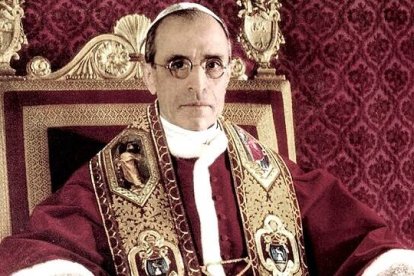 Ernesto García Vicente analiza a un pontífice que considera "prolífico intelectualmente, valiente y visionario de lo que iba a suceder en décadas posteriores, que actuaba de forma diplomática e inteligente y no pocas veces corriendo serios riesgos".