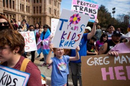 `Los bloqueadores de la pubertad no están disponibles para niños y jóvenes por incongruencia de género o la disforia de género: no hay suficiente evidencia clínica´, informa el Servicio Nacional de Salud británico.