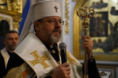 El líder de los católicos ucranianos de rito bizantino, Sviateslav Shevchuk, con el icono de la Esperanza contra toda Esperanza