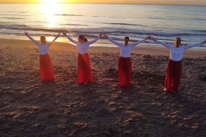 La Palabra de Dios nos llama a 'alabar su nombre entre danzas (cfr. Sal 149, 3), danzas que expresan lo que llena el corazón.