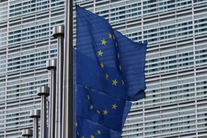 Aunque la resolución abortista del Parlamento Europeo no es vinculante, expresa el sentir de las instituciones de la Unión Europea. Foto: Guillaume Perigois / Unsplash.