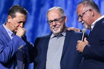 Oración de intercesión por los líderes en la Convención de Baptistas del Sur de 2024