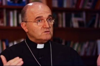 El obispo Munilla publica su recomendación anual de lecturas para el próximo verano, con 36 obras y 9 secciones.