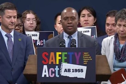 Impulsores de la norma 1955 para ocultar a los padres los signos o gestos de ideario LGTB de sus hijos en la escuela en California