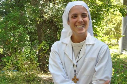 Sofía, alegre, lleva desde 2020 con las agustinas del Monasterio de la Conversión - foto de Tatiana Fedótova