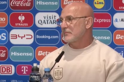 "Todo tiene un origen y el de mi fe se encuentra, evidentemente, en mi casa. Somos una familia religiosa. Aunque, más tarde, la asumí personalmente", dice el técnico español.