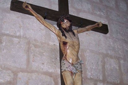 Cristo crucificado de la iglesia de San Francisco en Palencia, obra de Alejo de Vahía (c. 1500). Foto: Zoser / Wikipedia.