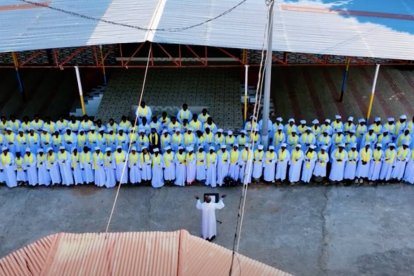 "Nuestro Dios -subrayó el cardenal Ambongo- se preocupa ante todo de nuestro destino final, desea, para todos y cada uno de nosotros, una vida plena y feliz con Él y cerca de Él".