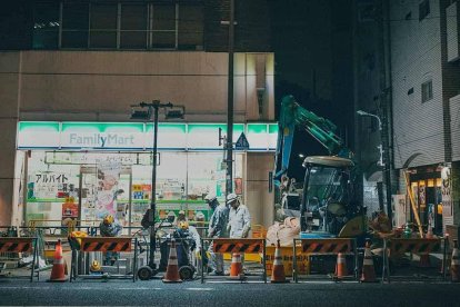 Un empresario genera riqueza y la comparte creando puestos de trabajo. ¿No debería estimularse? Foto: Chris Yang / Unsplash.