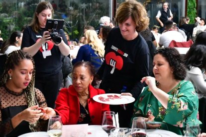 Este año, la XII edición de "Te invito a cenar" tendrá lugar el día 22 de diciembre en el mirador de cuatro vientos.