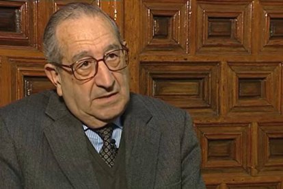 Luis Suárez Fernández, uno de los más señeros medievalistas españoles, falleció el pasado 15 de diciembre a la edad de 100 años.