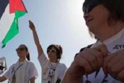 Peregrinos llegados de Tierra Santa celebran a sus dos nuevas paisanas canonizadas en Roma