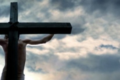 Según los evangelios, Jesús fue crucificado en la víspera o el día de Pascua
