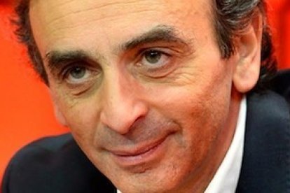 La clase dirigente surgida del 68 tiene todo el poder, sostiene Zemmour, pero la reacción está empezando ante tanta identidad amenazada por su espíritu de destrucción.