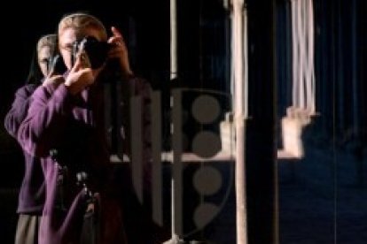 Sor Isaura de Pedralbes le saca siempre nuevas posibilidades a un solo escenario - su monasterio