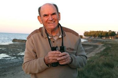 Peter ve una conexión clara entre su pasión por la observación de aves, el misterio de la creación y la importancia de defender los derechos de los no nacidos